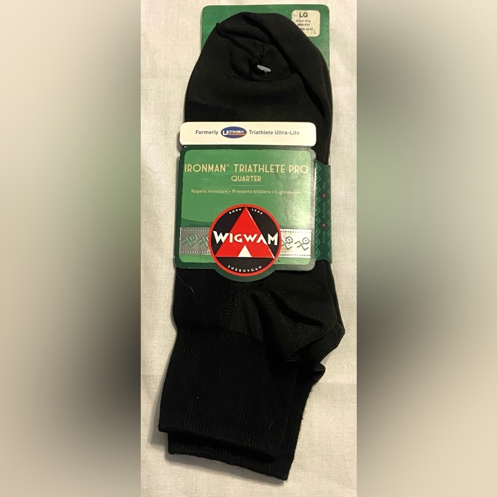 Wigwam Ironman Running Pro Quarter Running Socks M9-12/W10-13 - NWT